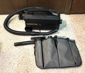 lot 145 image: Oreck Vacuum Model BB870-AS