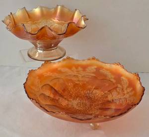 lot 47 image: Vintage Dugan Double Stem Rose Pattern Carnival Glass Footed Bowl and Bowl