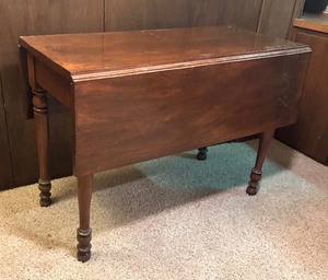 lot 155 image: Vintage Drop Leaf Table