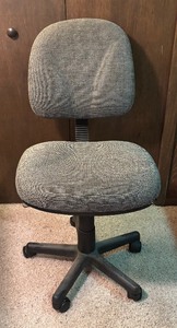 lot 169 image: Office Chair