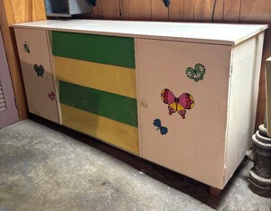 lot 189 image: Colorful Vintage Dresser Cabinet