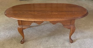 lot 342 image: Charming Vintage Coffee Table