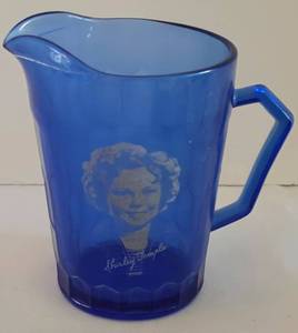 lot 248 image: Vintage Shirley Temple Collectible Cobalt Blue Glass Pitcher