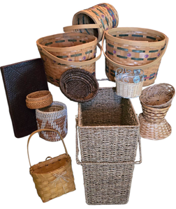 lot 255 image: Wonderful Basket Selection