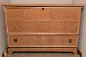lot 3 image: 1960s Mid Century Modern Lane Cedar Chest