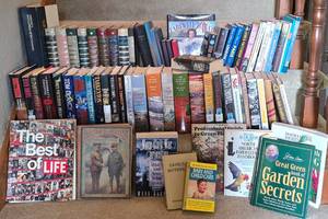 lot 261 image: Large Collection of Soft & Hardcover Books