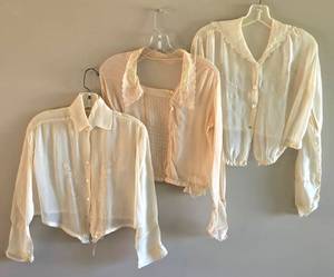 lot 344 image: Three Vintage Womens Blouses