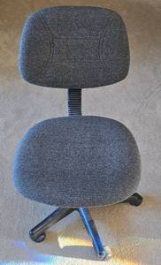 lot 349 image: Wheeled Office Chair