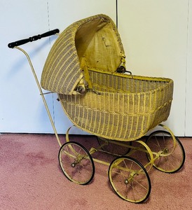 lot 72 image: Vintage Lloyd Loom Wicker Baby or Doll Carriage 1920s  - 1930s