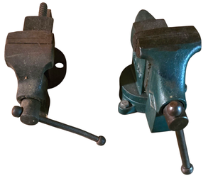lot 355 image: Pair of Vintage Bench Vices