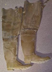 lot 358 image: Set of Tall Water Boots