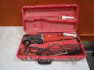 lot 80 image: Milwaukee Super Hawg Drill