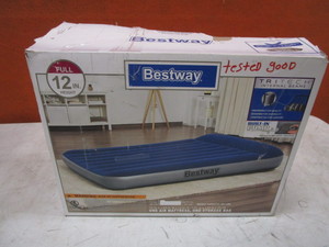 lot 120 image: 12 Full Size Air Mattress wPump