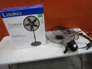 lot 209 image: (2) 18 Fans