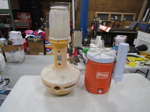 lot 280 image: Work Light & Water Cooler