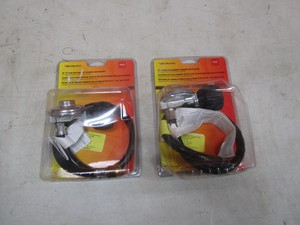 lot 423 image: (2) Propane Tank Gas Regulators wHose