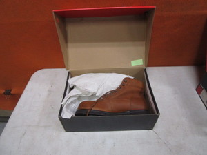 lot 77-I image: Wolverine Work Boots size 9.5 EW