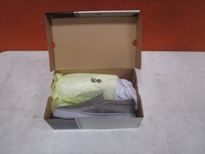 lot 77-N image: Lugz Slip On Shoes size 11.5 D
