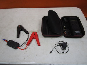 lot 4-E image: Matco Tools Jump Pack