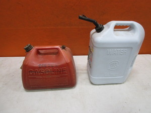 lot 31-A image: 5gal Gas Jug & 6 12gal Water Jug