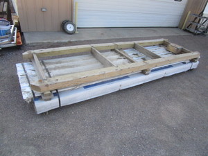 lot 4-B image: 12X12 Livestock Shelter