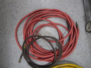 lot 96 image: Air Hoses