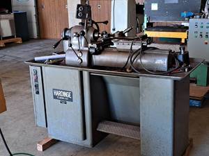 lot 18 image: Hardinge Lathe with collet selection