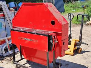 lot 41 image: First Pitch Rolling Baseball Pitching Machine  Prototype Model