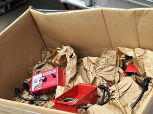 lot 99 image: Lot of (1 Box) First Pitch Baseline Pitching Machine Power Modules