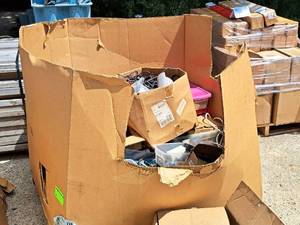 lot 96 image: Lot of (1 Pallet) Electrical Components  Assorted
