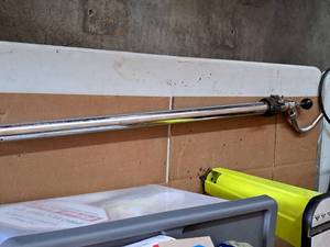 lot 208 image: Uline Barrel Pump