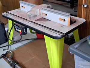 lot 209 image: Ryobi Router Table A25RTO2G
