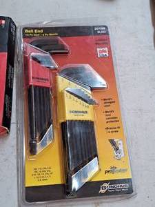 lot 248 image: Bondhus Ball End Hex Wrench Set  13pc SAE  9pc Metric 20199 BLX22