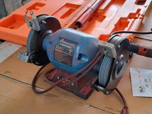 lot 221 image: Altocraft 6 Bench Grinder #241-1408