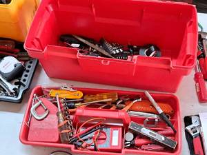 lot 252 image: Assorted Hand Tools - Sockets, Screwdrivers, Box Cutter, Multimeter, Small C-Clamp with Plastic Tool Box