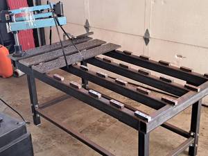 lot 36 image: Welding Table with Pneumatic Punch