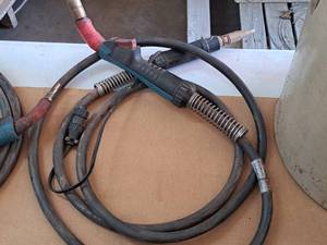lot 291 image: Welding Cable  Hose