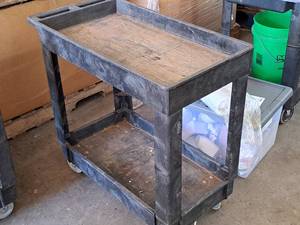 lot 310 image: Plastic Utility Cart Plastic (Black)