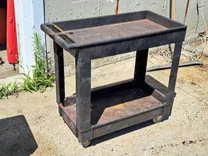 lot 312 image: Plastic Utility Cart Plastic (Black)