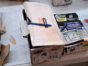 lot 316 image: Lot of (2 Boxes) Simpson Strong-Tie Titen Masonry Screws - 14x1-34 and 316x2-34 100-count ( 200 total items )