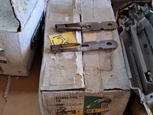 lot 342 image: Lot of (1 Box) Steel Dog Aluma-Coil 6 Tie AC-6 95-count ( 95 total items )
