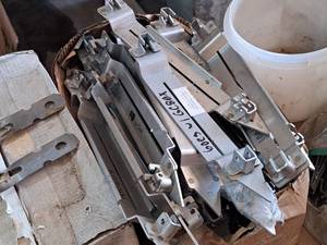 lot 343 image: Lot of (1 Box) Assorted Skid Plates