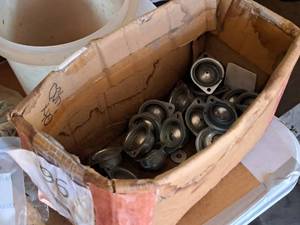 lot 348 image: Lot of (1 Box) Assorted HardwareFasteners, Socket Head Cap Screws