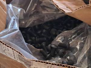 lot 350 image: Lot of (1 Box) Hex Head Cap Bolts