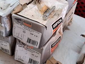 lot 325 image: Lot of (2 Boxes) Simpson Strong-Tie Titen HD Heavy Duty Screw Anchors 14x3 50-count ( 100 total items )