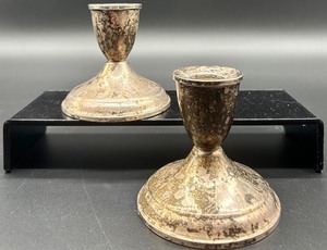 lot 16 image: Pair of Weighted Sterling Silver Candle Holders