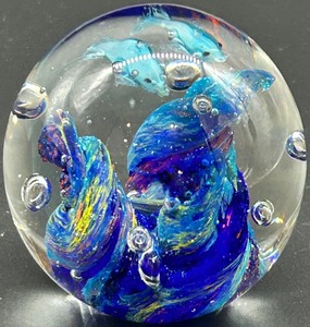 lot 70 image: Handcrafted Glass Paperweight with Blue Fish Design