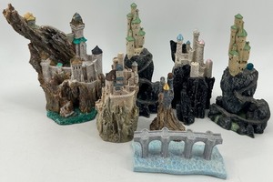 lot 84 image: Enchanted Kingdoms Limited Edition Sculptures by John Hopkins