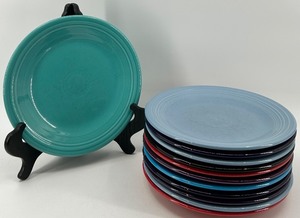 lot 111 image: Set of 12 Fiestaware Dinner Plates in Assorted Colors
