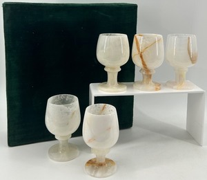 lot 118 image: Set of 5 Onyx Wine Goblets with Veined Design